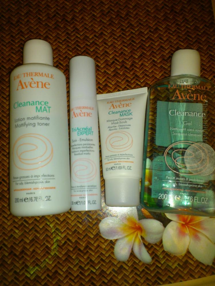 Сайт косметики авене. Косметика Avene для проблемной кожи. Avene для жирной кожи. Косметика Авен клинанс Маск. Avene гель для комбинированной кожи.