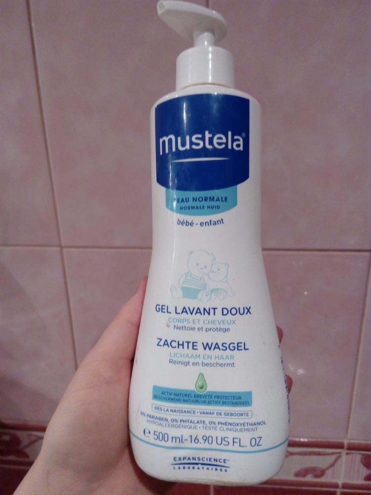 Мустела для купания. Mustela для подмывания новорожденных. Гель для подмывания младенцев мустела. Мустела гель для подмывания девочек. Mustela гель д/мытья с 1-го дня жизни 500мл.