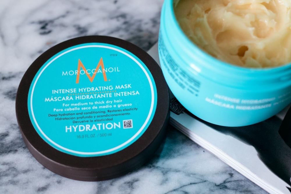 Увлажняющая маска для поврежденных волос. Moroccanoil Hydrating Mask. Moroccanoil увлажняющая маска. Маска интенсивно увлажняющая Moroccanoil 250мл. Интенсивно увлажняющая маска для волос Moroccanoil intense Hydrating Mask.