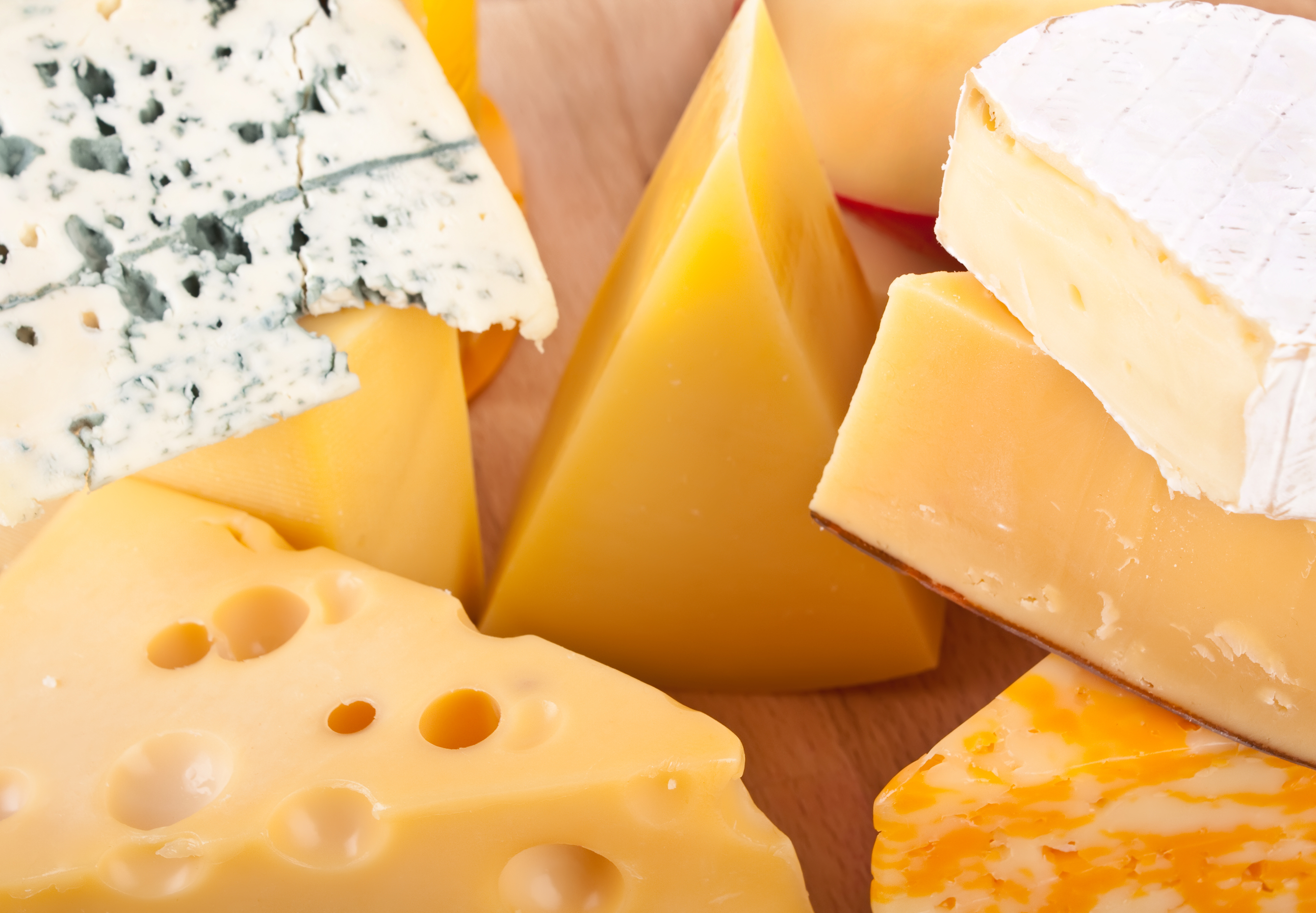 Как отличить сыр. Сыр. Продукты сыр. Сырная продукция. Сырный продукт.