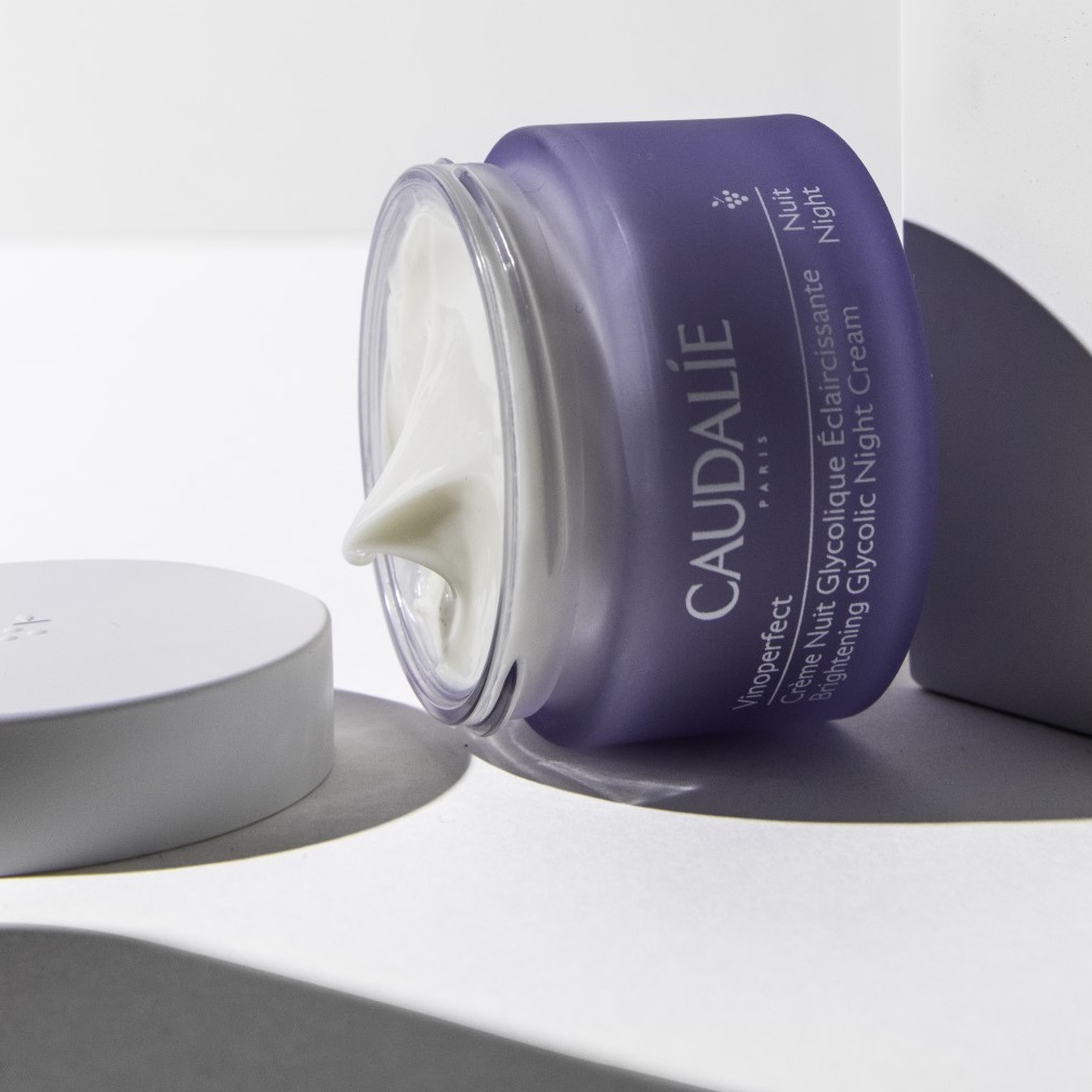 Caudalie Ночной крем с гликолевой кислотой, выравнивающий тон кожи Dark Spot Correcting Glycolic Night Cream,  50 мл. фото