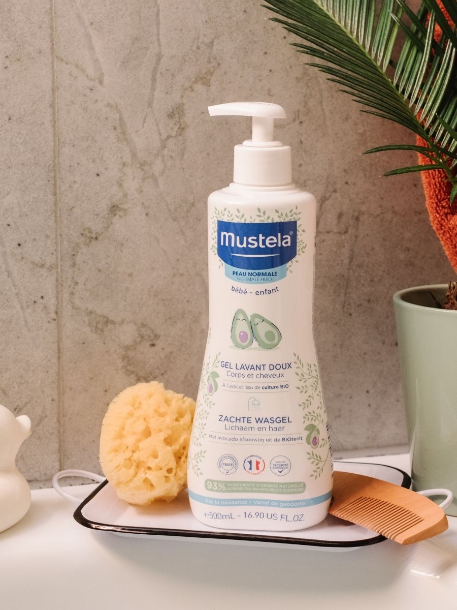 Мустела Гель для мытья для детей с первых дней жизни, 500 мл (Mustela, Bebe - время купаться) Мустела Гель для мытья для детей с первых дней жизни, 500 мл (Mustela, Bebe - время купаться) фото 2