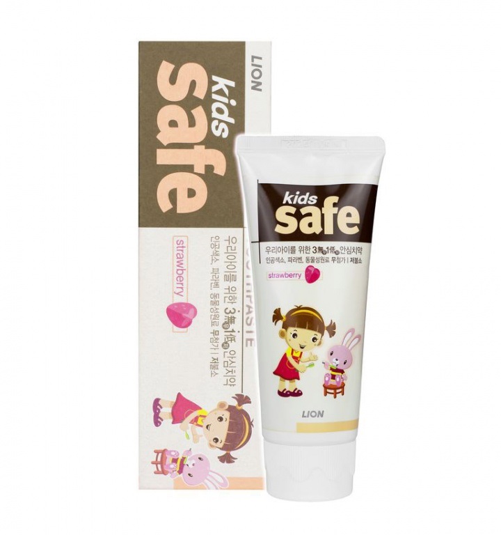 СиДжей Лайон Детская зубная паста со вкусом клубники Kids Safe 3-12 лет, 90 г (Cj Lion, Для полости рта) фото 0