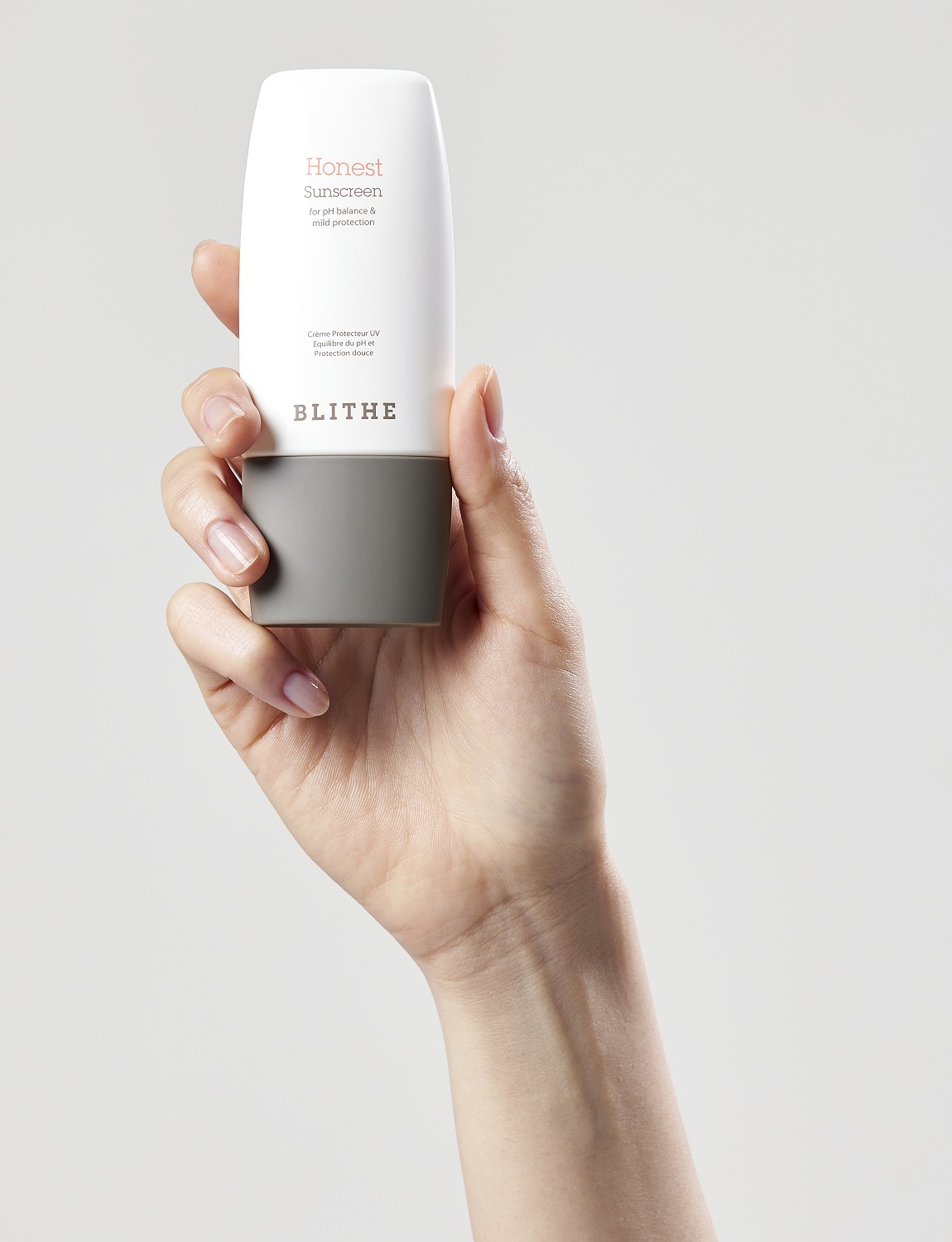 Блайт Солнцезащитный крем UV Protector Honest SPF50+ PA++++ , 50 мл (Blithe, Sunscreen) фото 4