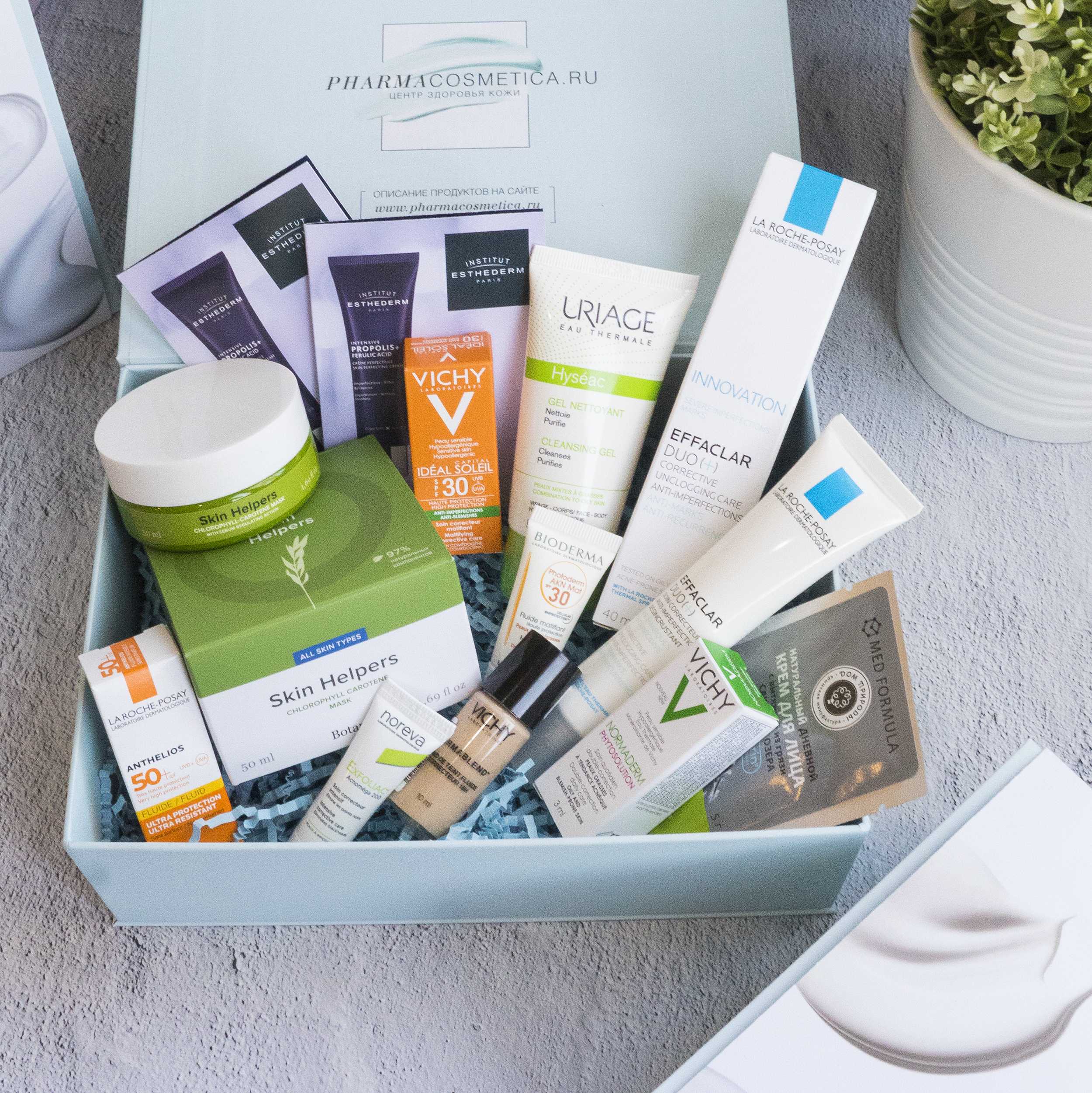 ФармаБьютиБокс Коробочка Pharma Beauty Box Expert - Жирная и проблемная кожа Сентябрь 2020 (PharmaBeautyBox, Beauty Expert) фото 0