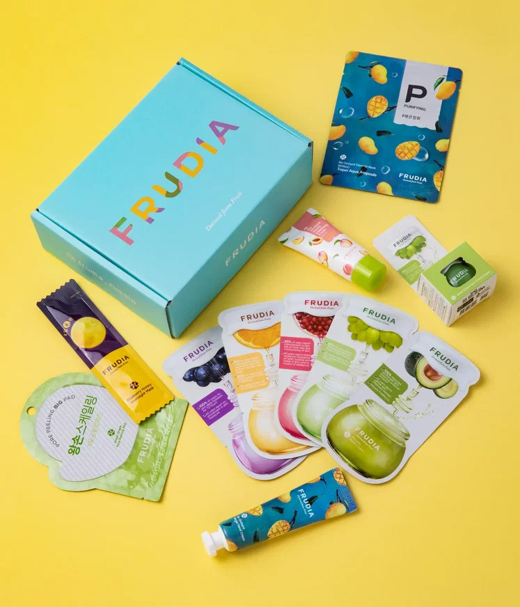 Фрудиа Набор «Магия фруктов» (ночная маска 5 мл + диски 3 мл + маска 20 мл + пенка-моти 30 г + крем для рук 30 г + крем для лица 10 г) (Frudia, Контроль себорегуляции) фото 1