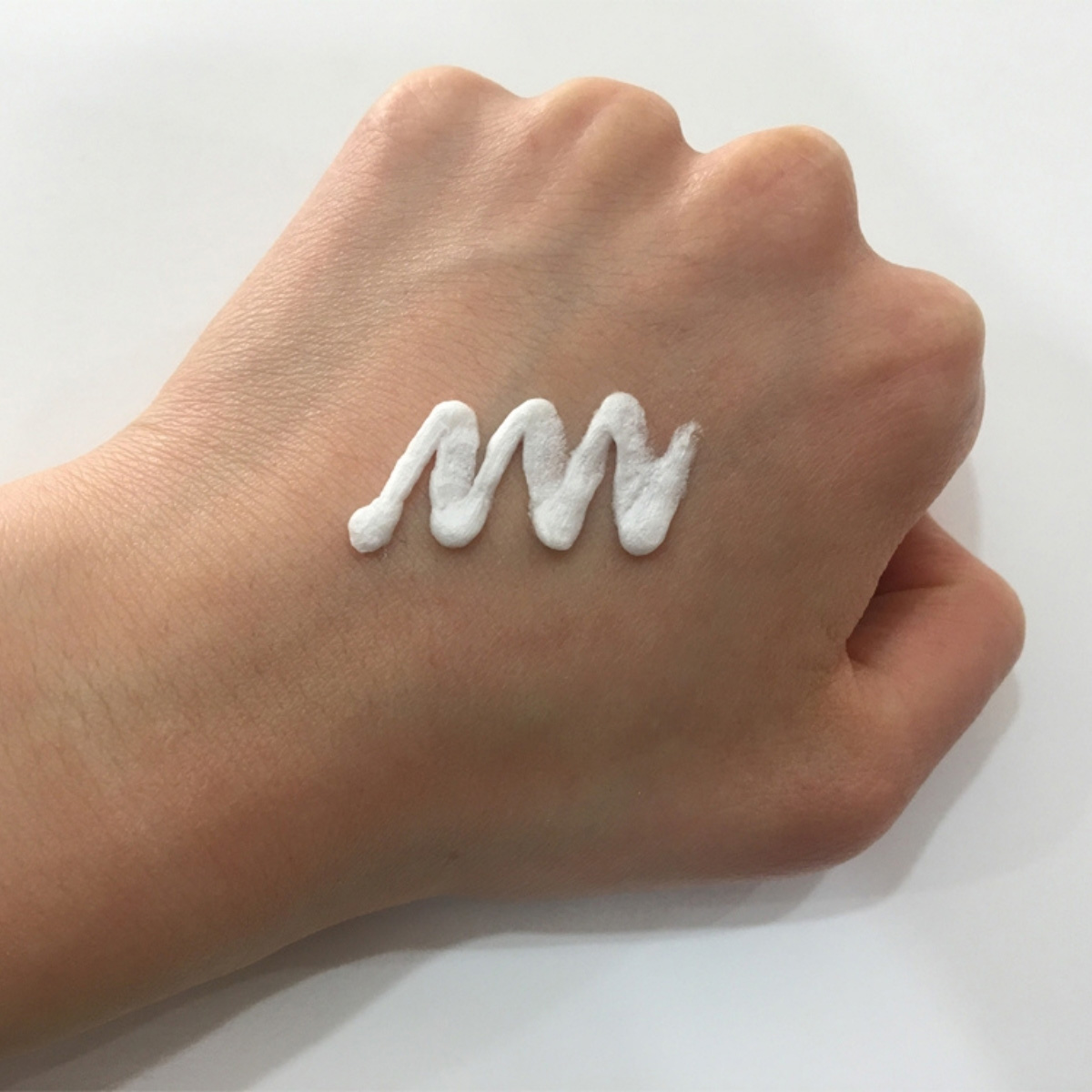 Фрудиа Очищающая пенка-моти с манго, 120 мл (Frudia, My Orchard Mochi) Фрудиа Очищающая пенка-моти с манго, 120 мл (Frudia, My Orchard Mochi) фото 3