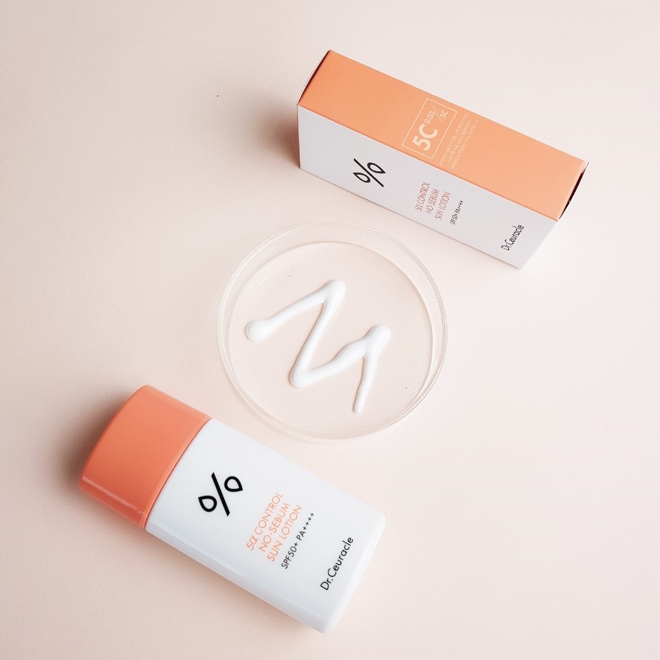 Доктор Сьюрикл Солнцезащитный лосьон SPF 50+ PA++++, 50 мл (Dr. Ceuracle, 5 Alfa Control) фото 2