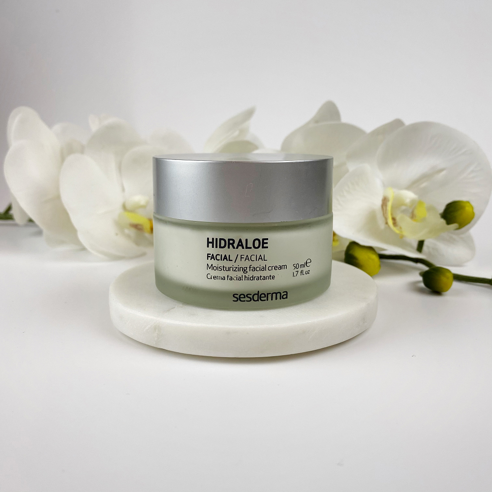 Сесдерма Набор (увлажняющий крем 50 мл + липосомальная сыворотка 30 мл + питьевая биологически активная добавка Lactyferrin Defense Forte 250 мл) (Sesderma, Hidraloe) фото 1