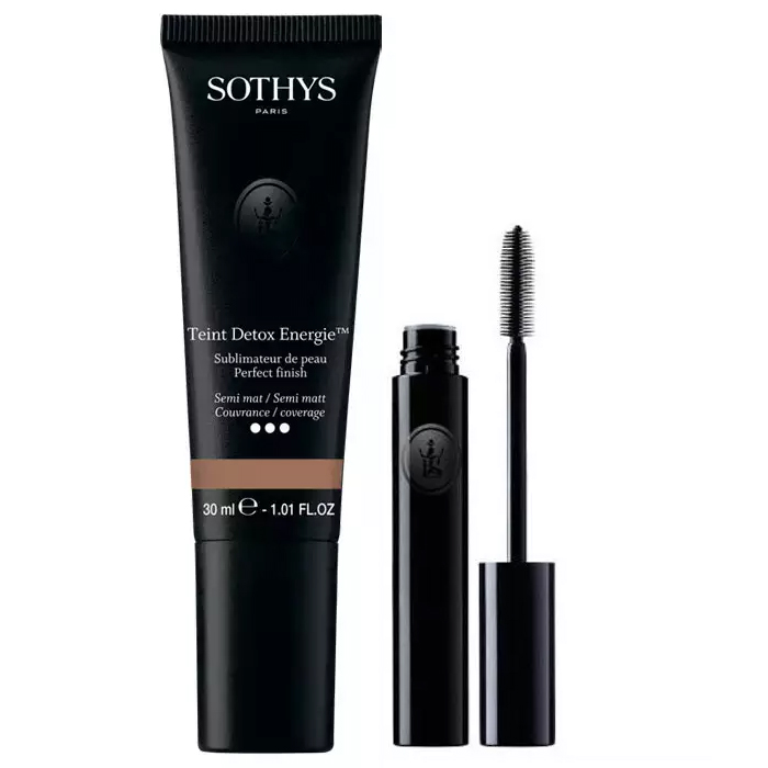 Sothys Набор Make-Up: тональная основа 30 мл + тушь для ресниц 8 мл (Sothys, Make-Up Sothys) sothys омолаживающая тональная основа с эффектом сияния кожи teint jeunesse оттенок персик c30 30 мл sothys make up sothys