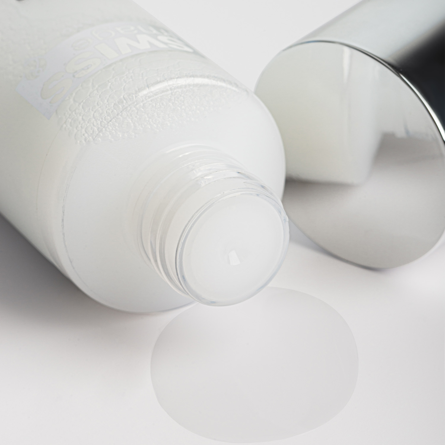 Свисс Имидж Осветляющий лосьон для ухода за кожей лица и тела, 200 мл (Swiss image, Освeтляющий уход) Свисс Имидж Осветляющий лосьон для ухода за кожей лица и тела, 200 мл (Swiss image, Освeтляющий уход) фото 2