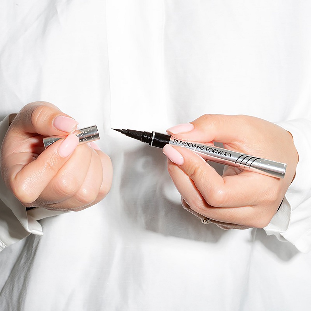 Физишенс Формула Водостойкая подводка с комплексом для роста ресниц Eye Booster Ultra-Fine Liquid Eyeliner, ультрачёрная, 1 мл (Physicians Formula, Глаза) фото 3