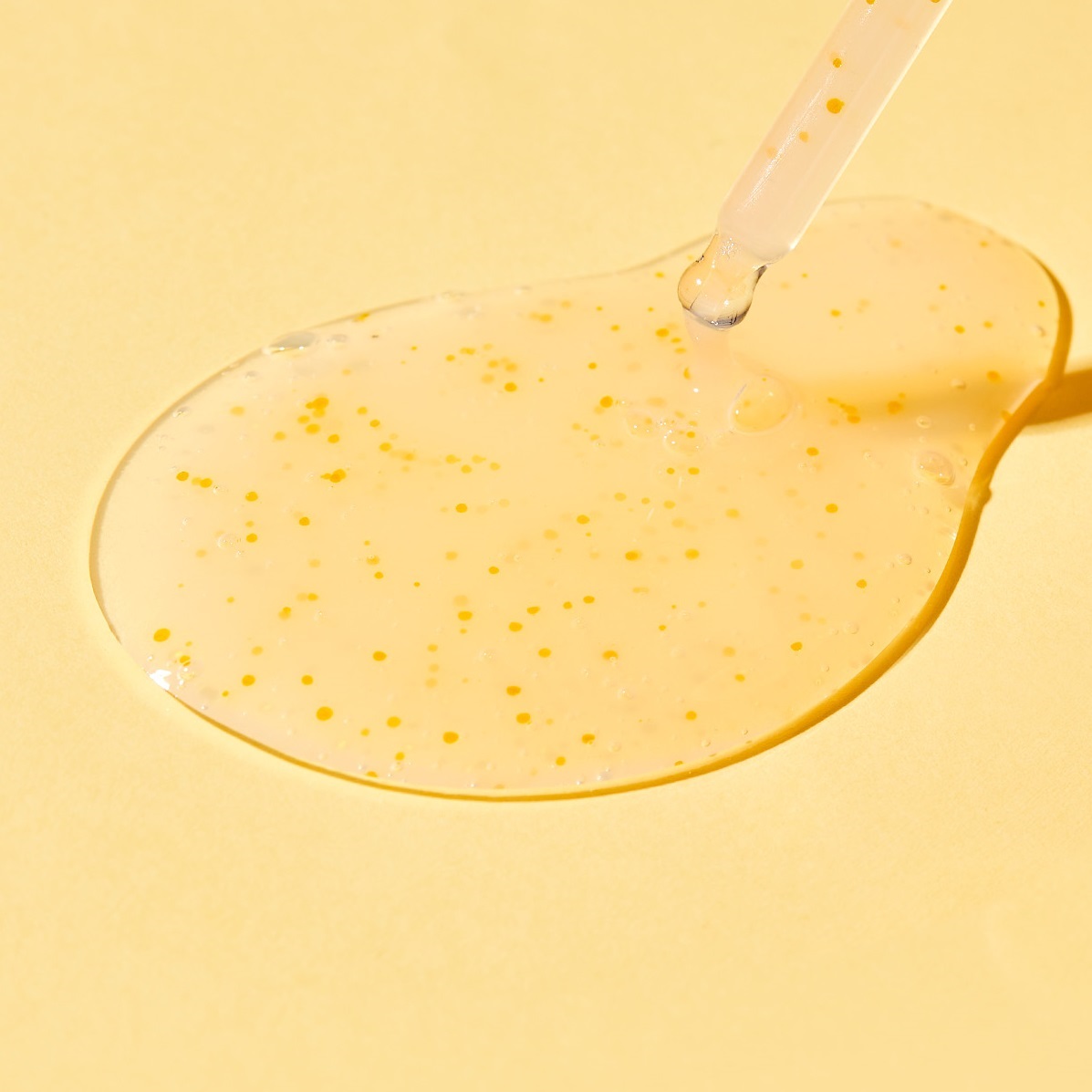 Маньо Мультивитаминная сыворотка для тусклой кожи лица Galac Whitening Vita Serum, 50 мл (Manyo, Galactomy) фото 2