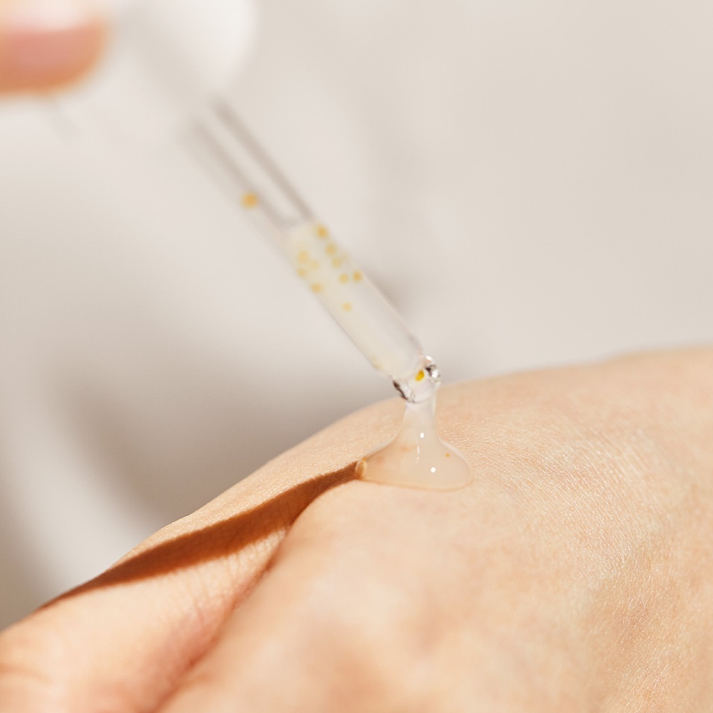 Маньо Мультивитаминная сыворотка для тусклой кожи лица Galac Whitening Vita Serum, 50 мл (Manyo, Galactomy) фото 4