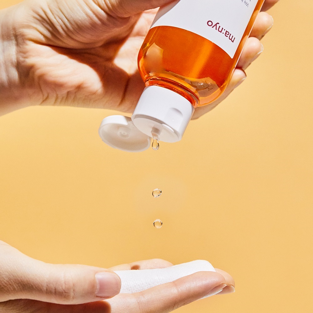 Маньо Мультивитаминный тонер с кислотами для тусклой кожи лица Galac Whitening Vita Toner, 210 мл (Manyo, Galactomy) фото 2