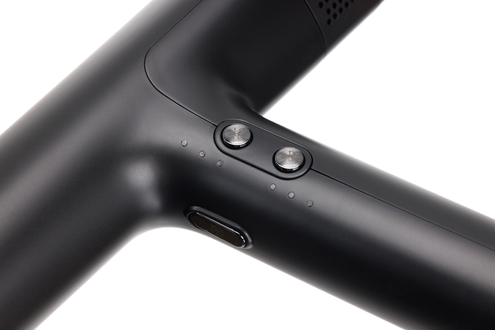 Деваль Про Фен Pro Legacy с ионизацией и 2мя насадками + диффузор, черный, 1700 Вт (Dewal Pro, Фены) фото 2