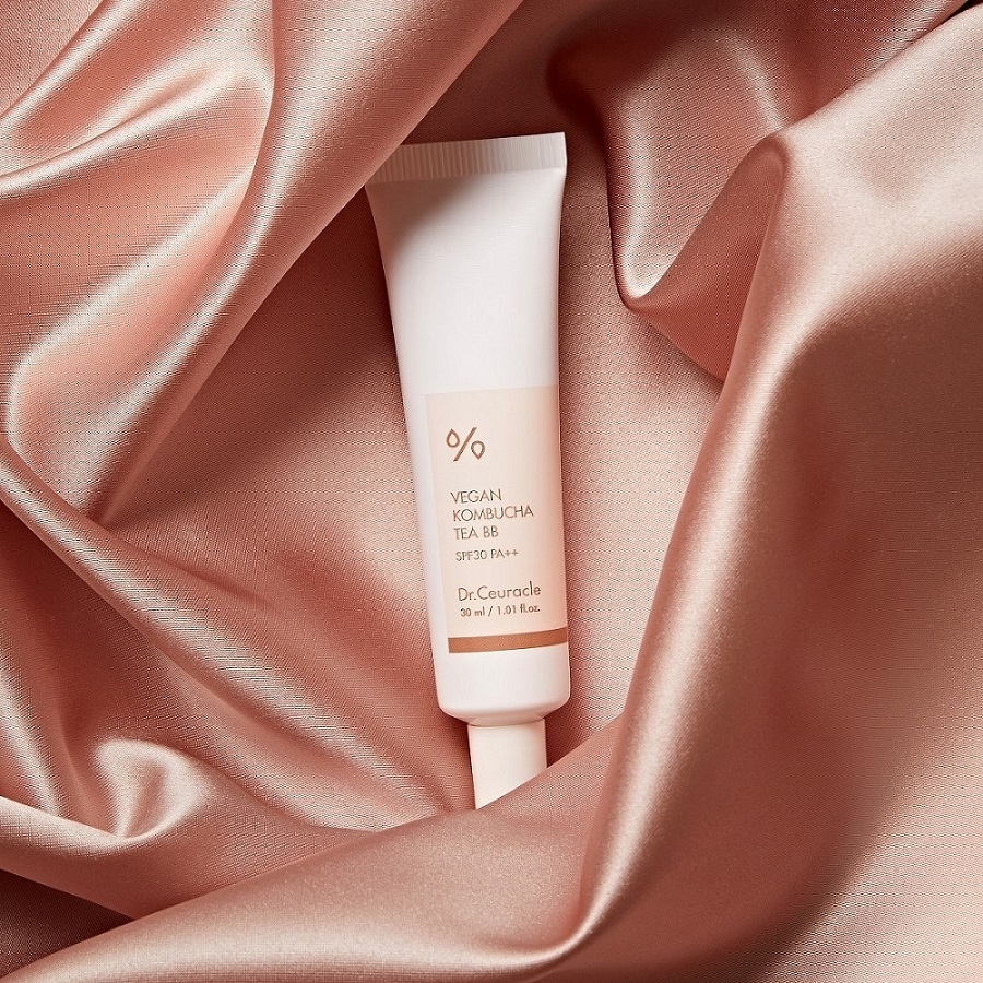 Доктор Сьюрикл Веганский BB-крем с чаем комбуча Tea BB SPF30 PA++, 30 мл (Dr. Ceuracle, Vegan Kombucha) фото 4