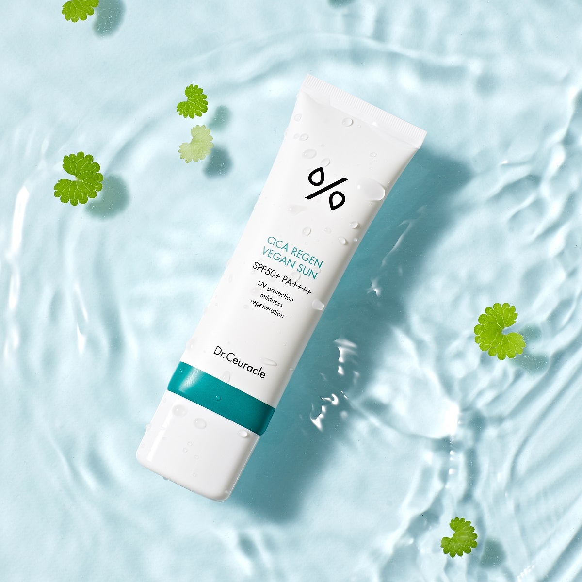 Доктор Сьюрикл Солнцезащитный веганский крем с центеллой Sun SPF 50+ PA++++, 50 мл (Dr. Ceuracle, Cica Regen) Доктор Сьюрикл Солнцезащитный веганский крем с центеллой Sun SPF 50+ PA++++, 50 мл (Dr. Ceuracle, Cica Regen) фото 4