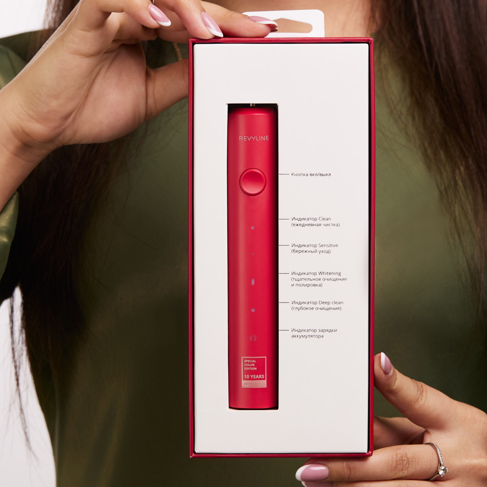  Электрическая зубная щетка RL 040 Special Color Edition (REVYLINE, Электрические зубные щетки) фото 9