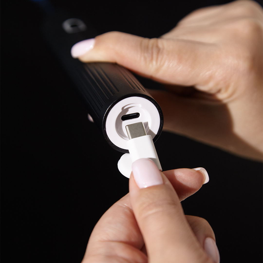  Электрическая звуковая зубная щётка RL 060, черная (REVYLINE, Электрические зубные щетки) фото 3