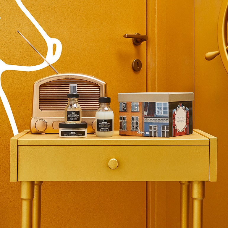 Давинес Подарочный трэвел-набор для абсолютной красоты волос, 3 средства (Davines, OI) фото 1