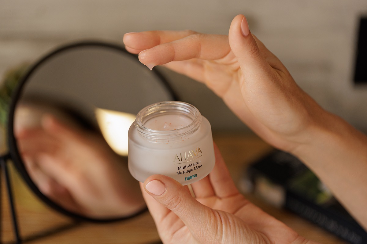 Ахава Маска для лица укрепляющая массажная Massage Mask, 50 мл (Ahava, Multivitamin) фото 3