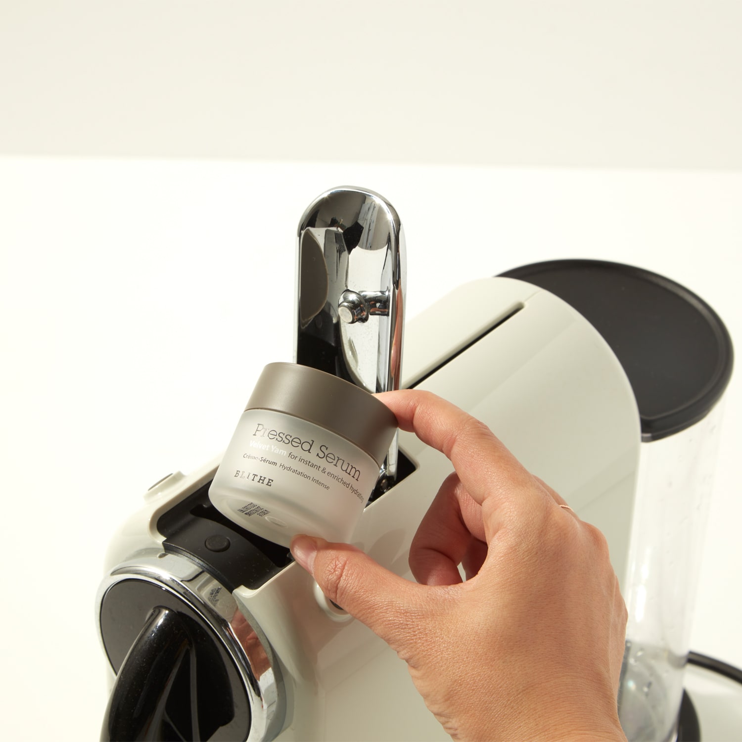 Блайт Сыворотка спрессованная увлажняющая «Бархатный ямс», 27 мл (Blithe, Pressed Serum) Блайт Сыворотка спрессованная увлажняющая «Бархатный ямс», 27 мл (Blithe, Pressed Serum) фото 2