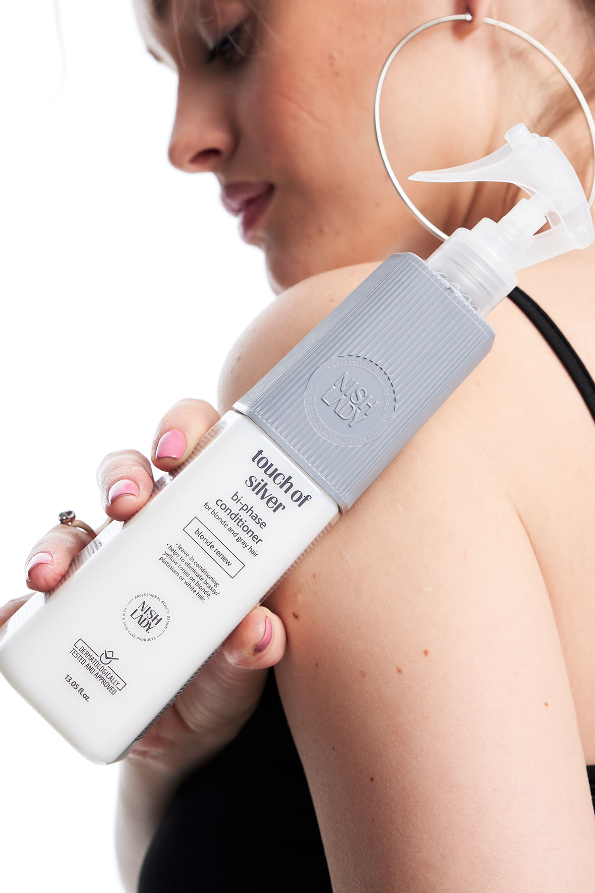 Нишледи Двухфазный кондиционер для блонда и седых волос, 386 мл (Nishlady, Touch of Silver) фото 1