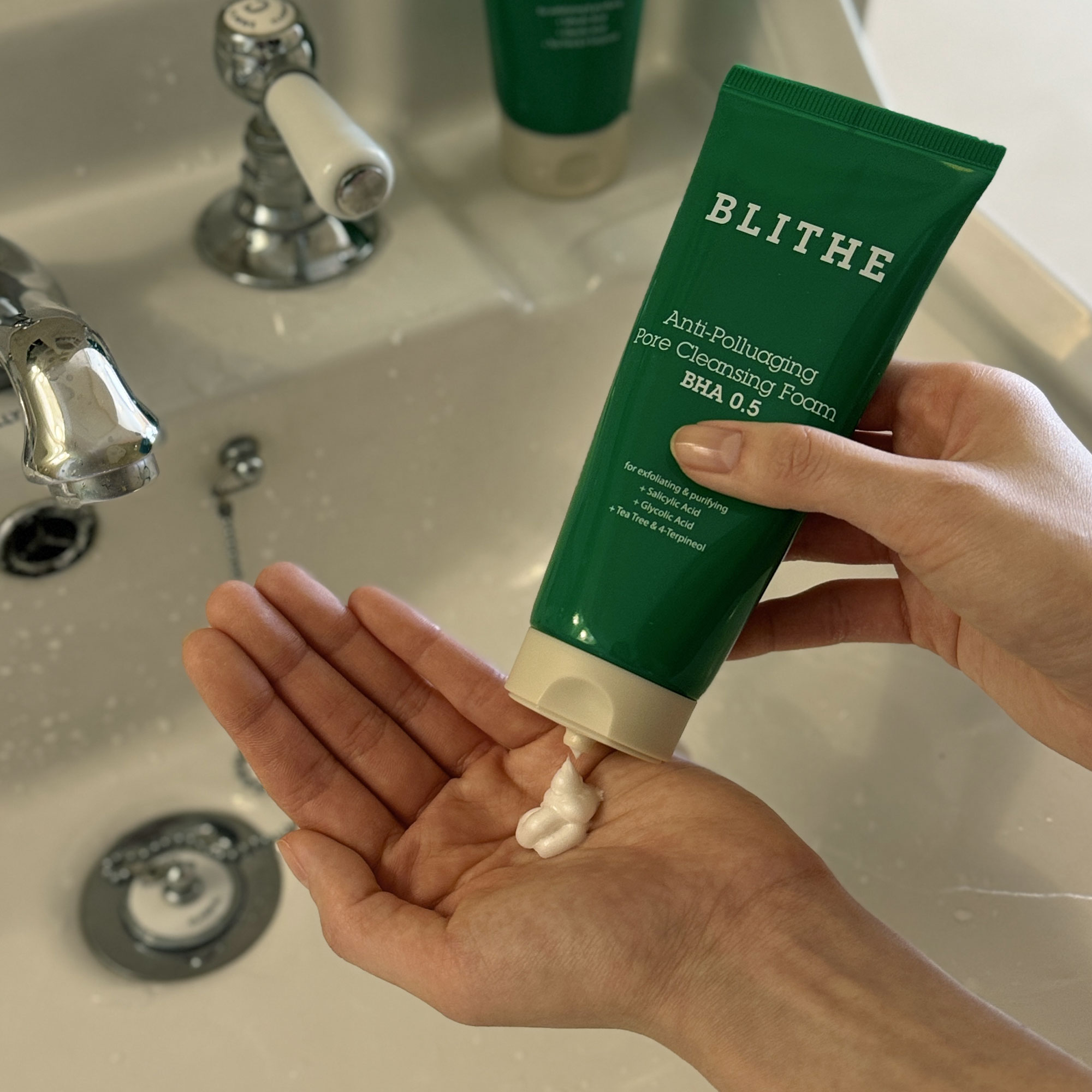 Блайт Пенка для очищения пор Anti-Polluaging Pore Cleansing, 150 мл (Blithe, Special) фото 4
