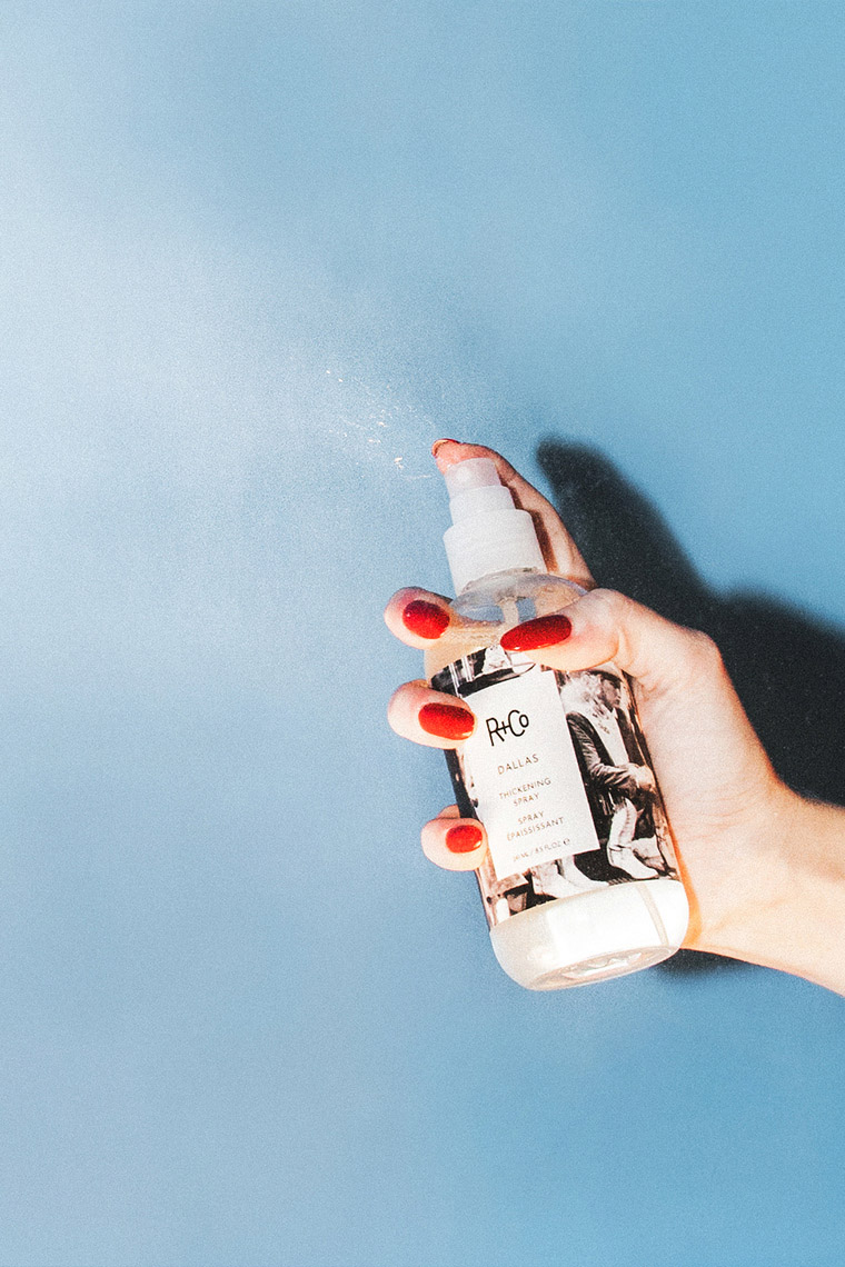  Спрей для объема волос Dallas, 251 мл (R+Co, Volume + Thickening) фото 1