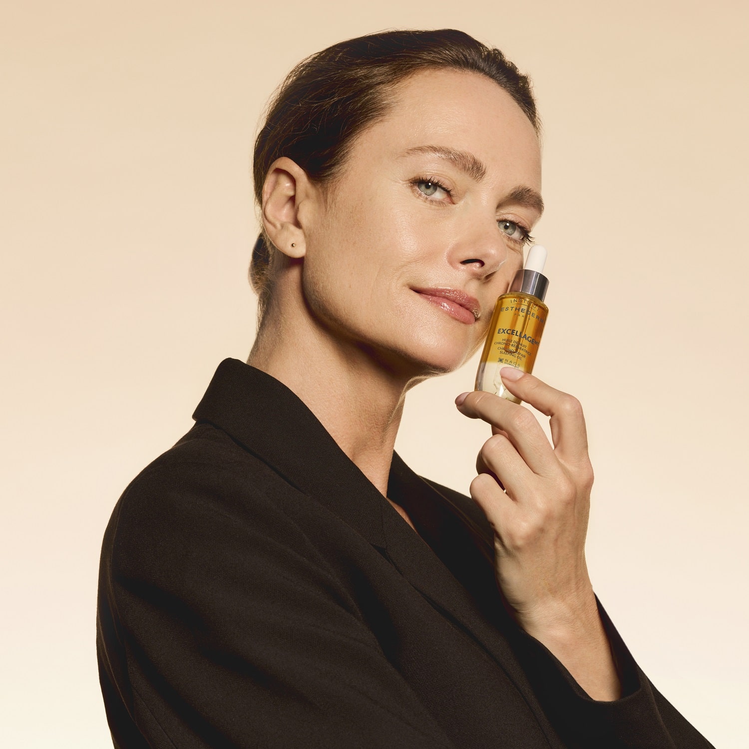 Институт Эстедерм Восстанавливающее ночное масло для лица, 30 мл (Institut Esthederm, Excellage) фото 3