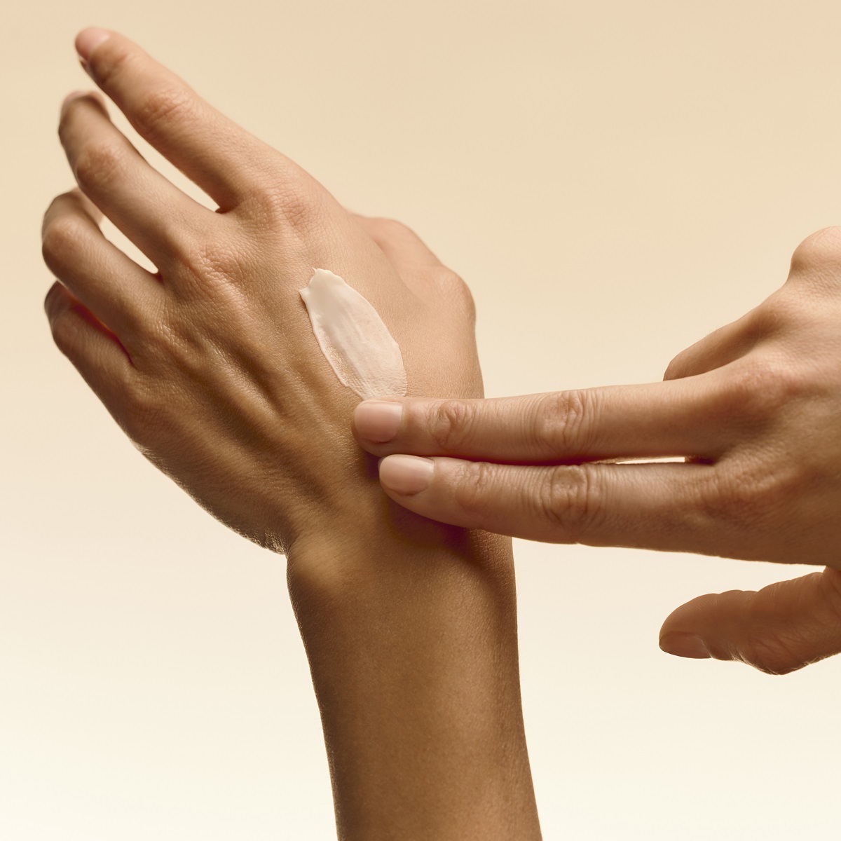 Институт Эстедерм Крем для лица, шеи и декольте, 50 мл (Institut Esthederm, Excellage) фото 2