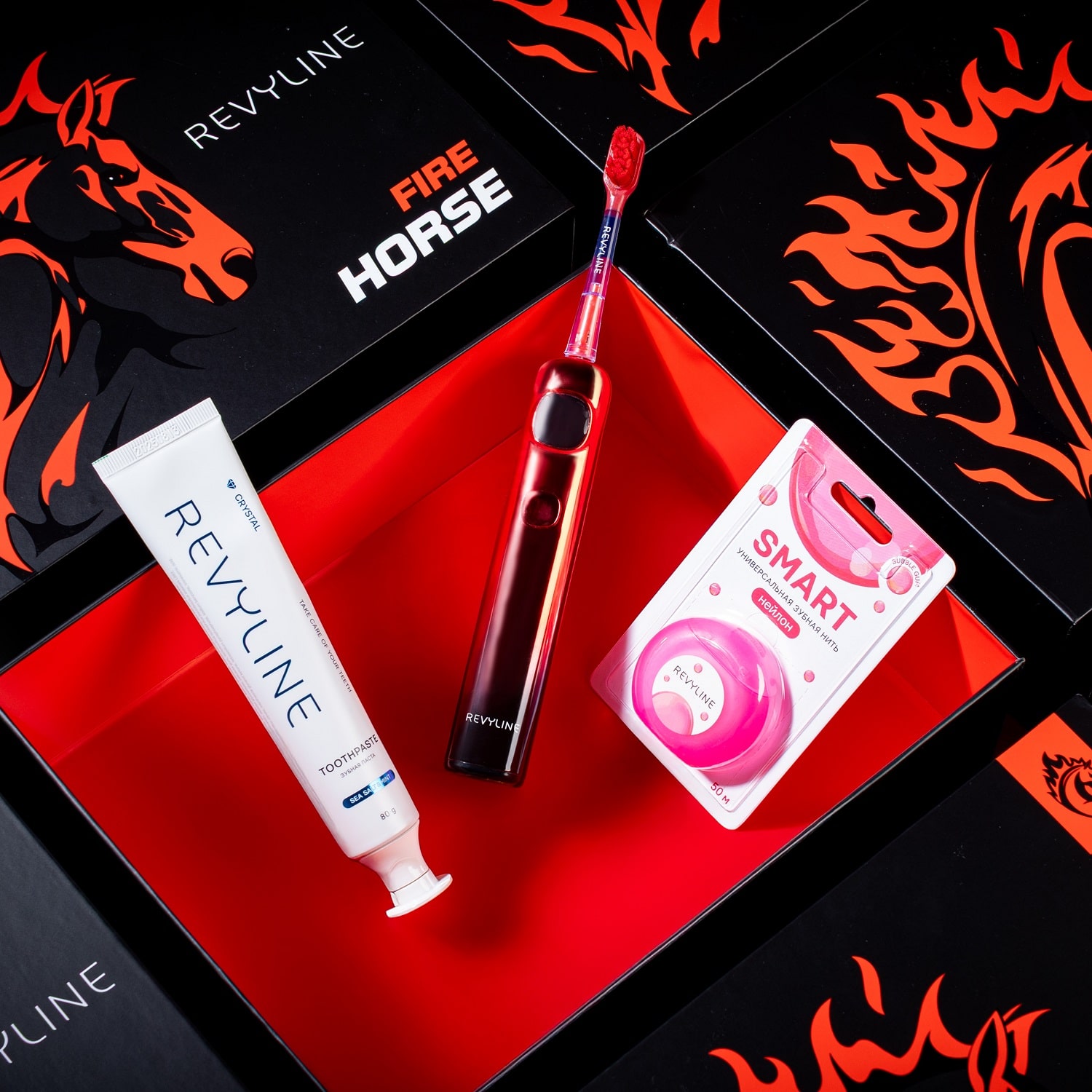  Новогодний набор № 2 Special Color Edition (REVYLINE, Fire Horse) фото 1