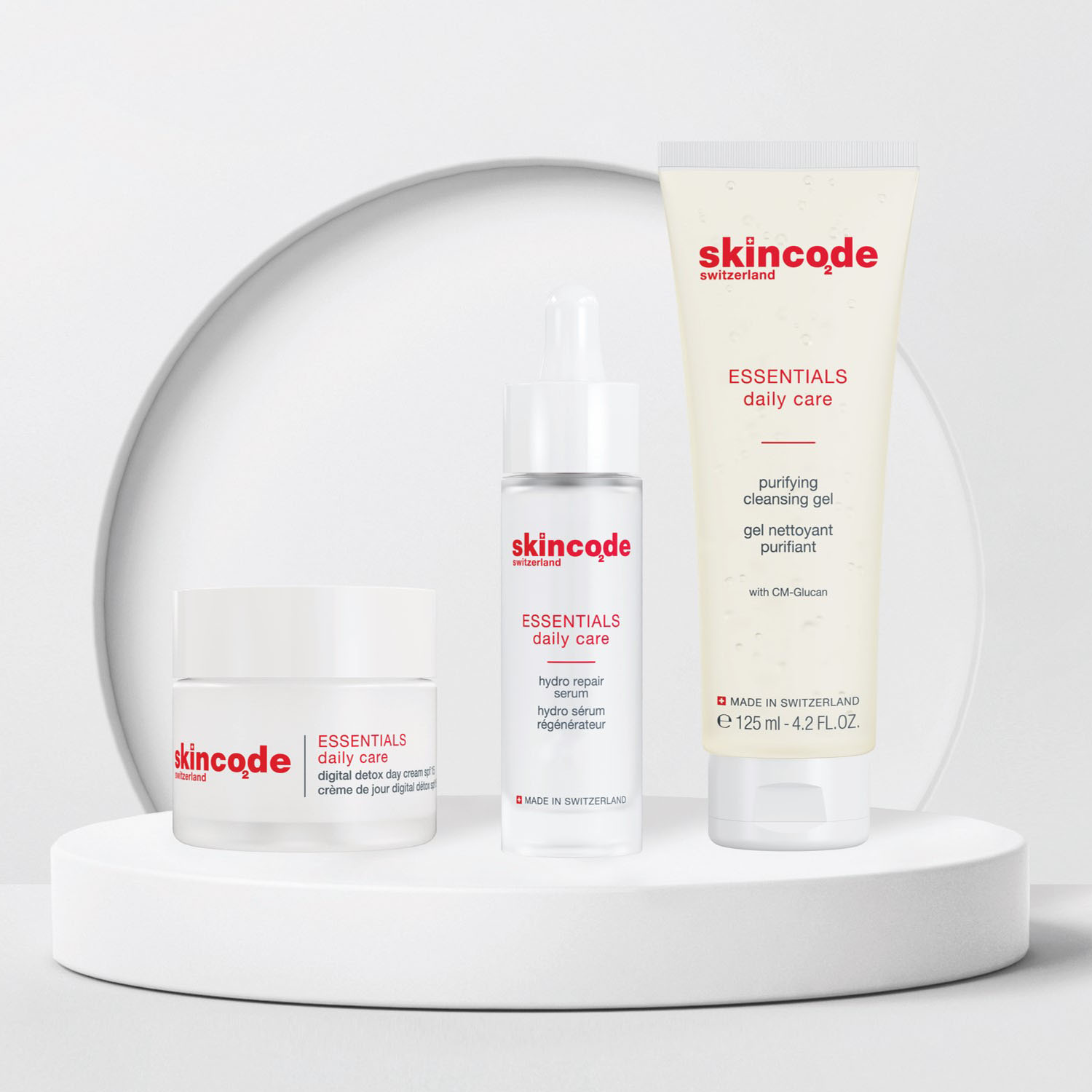 Skincode Набор Очищающий гель, 125 мл  Мицеллярная вода, 200 мл. фото