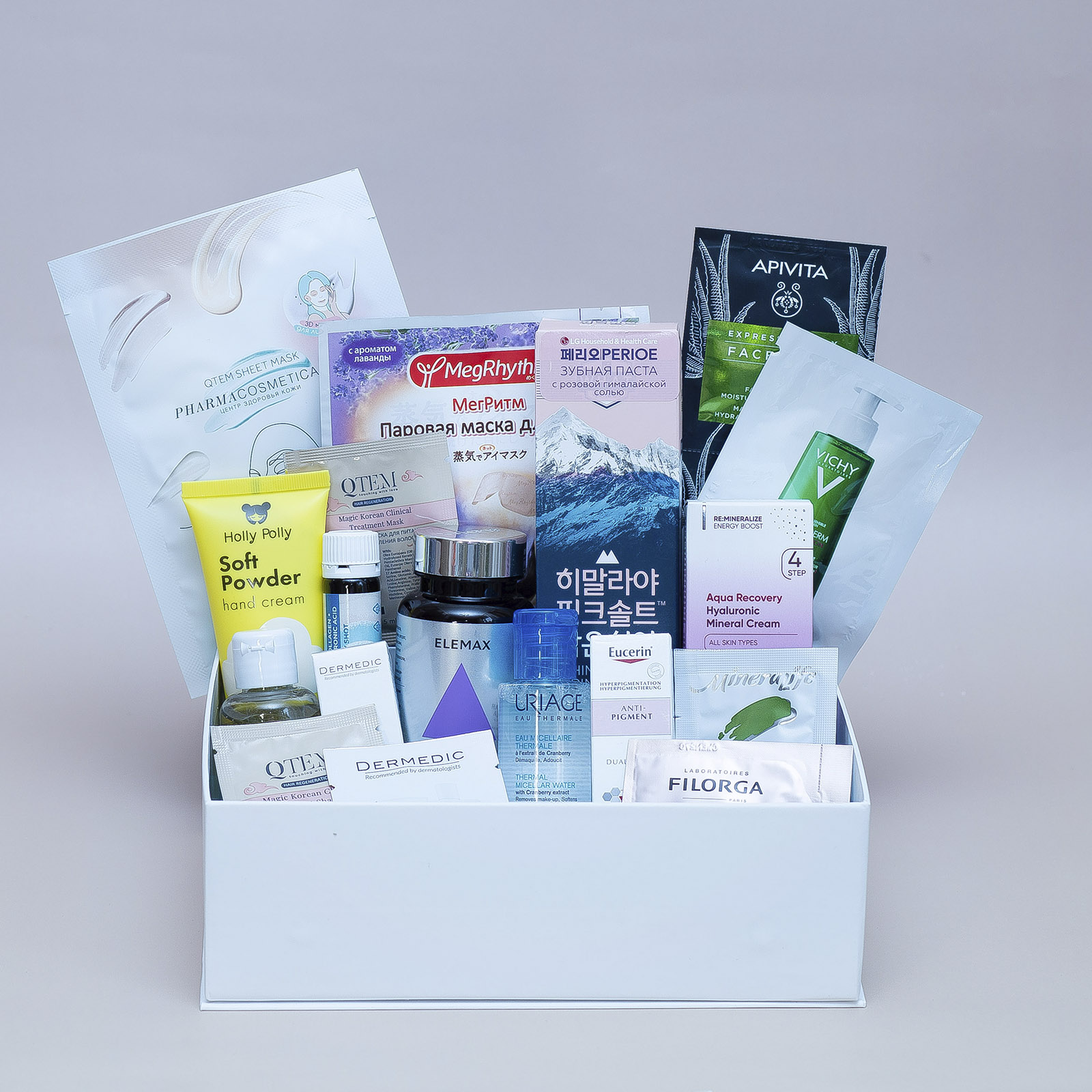 ФармаБьютиБокс Spring box 2023 (PharmaBeautyBox, Seasons) ФармаБьютиБокс Spring box 2023 (PharmaBeautyBox, Seasons) фото 2