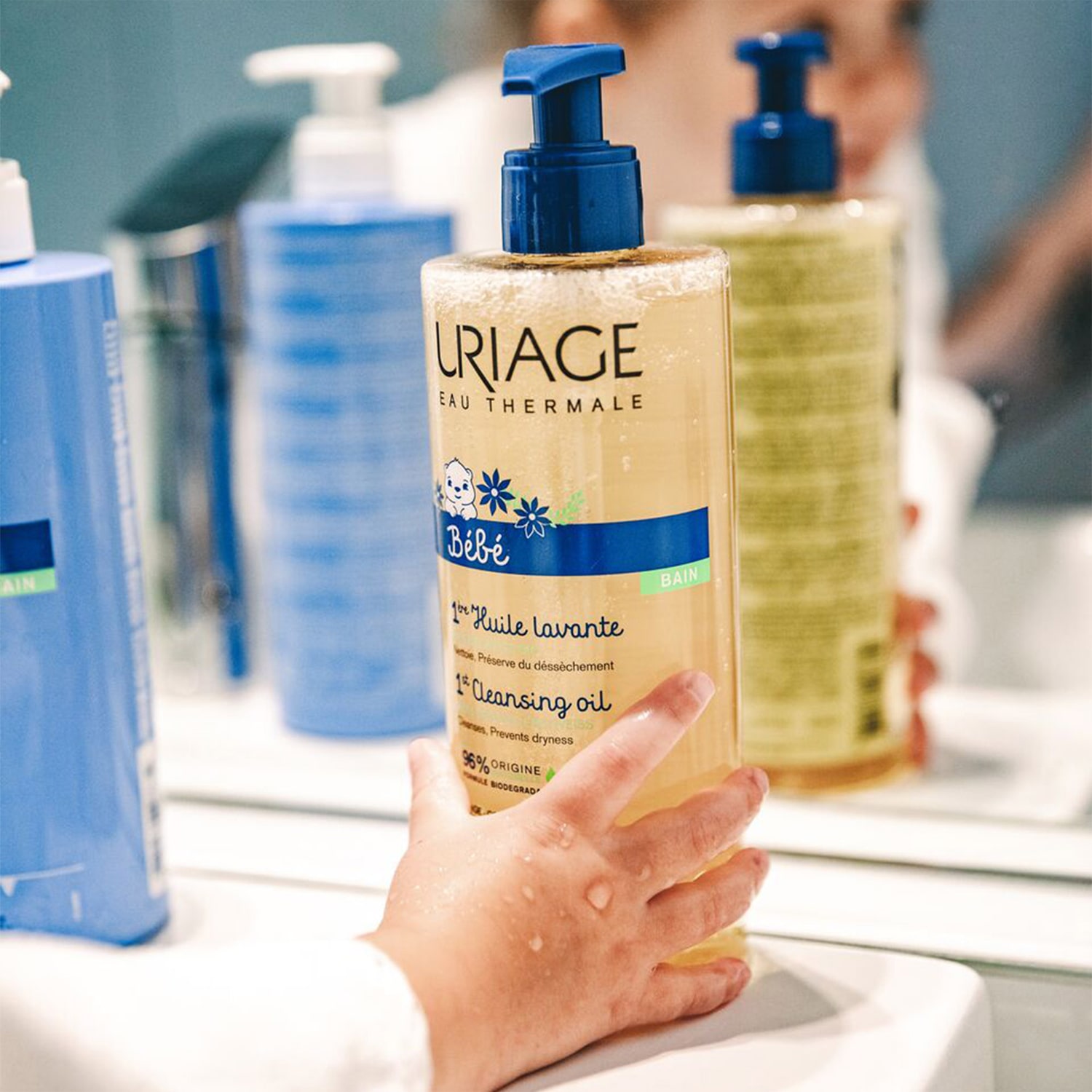 Урьяж Очищающее пенящееся масло, 500 мл (Uriage, Детская гамма) Урьяж Очищающее пенящееся масло, 500 мл (Uriage, Детская гамма) фото 1