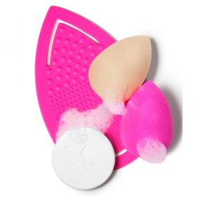 Beautyblender Рукавичка для очищения спонжей и кистей keep.it.clean, розовая. фото