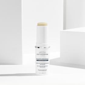 Institut Esthederm Солнцезащитный стик Photo Reverse с максимальной степенью защиты для кожи с пигментацией, 10 г. фото