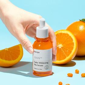 Manyo Мультивитаминная сыворотка для тусклой кожи лица Galac Whitening Vita Serum, 50 мл. фото