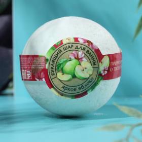 Кладовая красоты Бомбочка для ванны с ароматом яблока, 120 г. фото