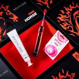 REVYLINE Новогодний набор  2 Special Color Edition. фото