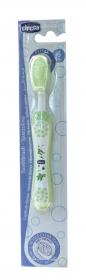 Chicco Зубная щетка детская с эргономичной ручкой, 6мес., зеленая. фото